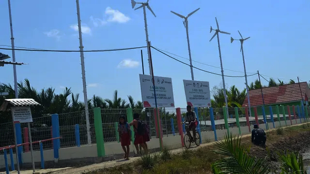 Tower Listrik Tenaga Bayu - Gambar 3